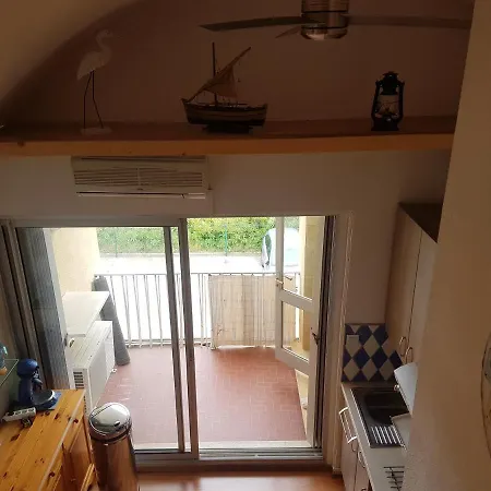 Zen Apartment