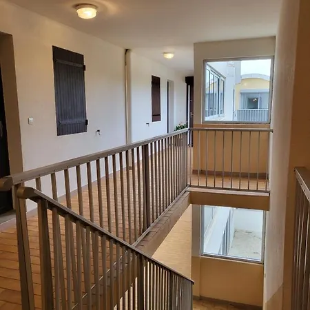 Zen Apartment *